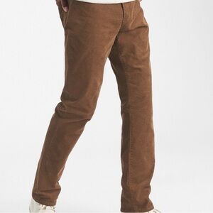 Gap Corduroy slim fit Size 32 Brown